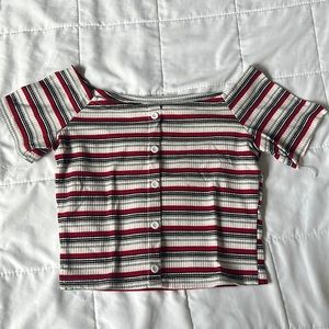 cropped stripped shirt